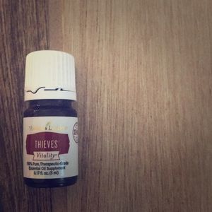 Young Living Thieves Vitality Essential Oil